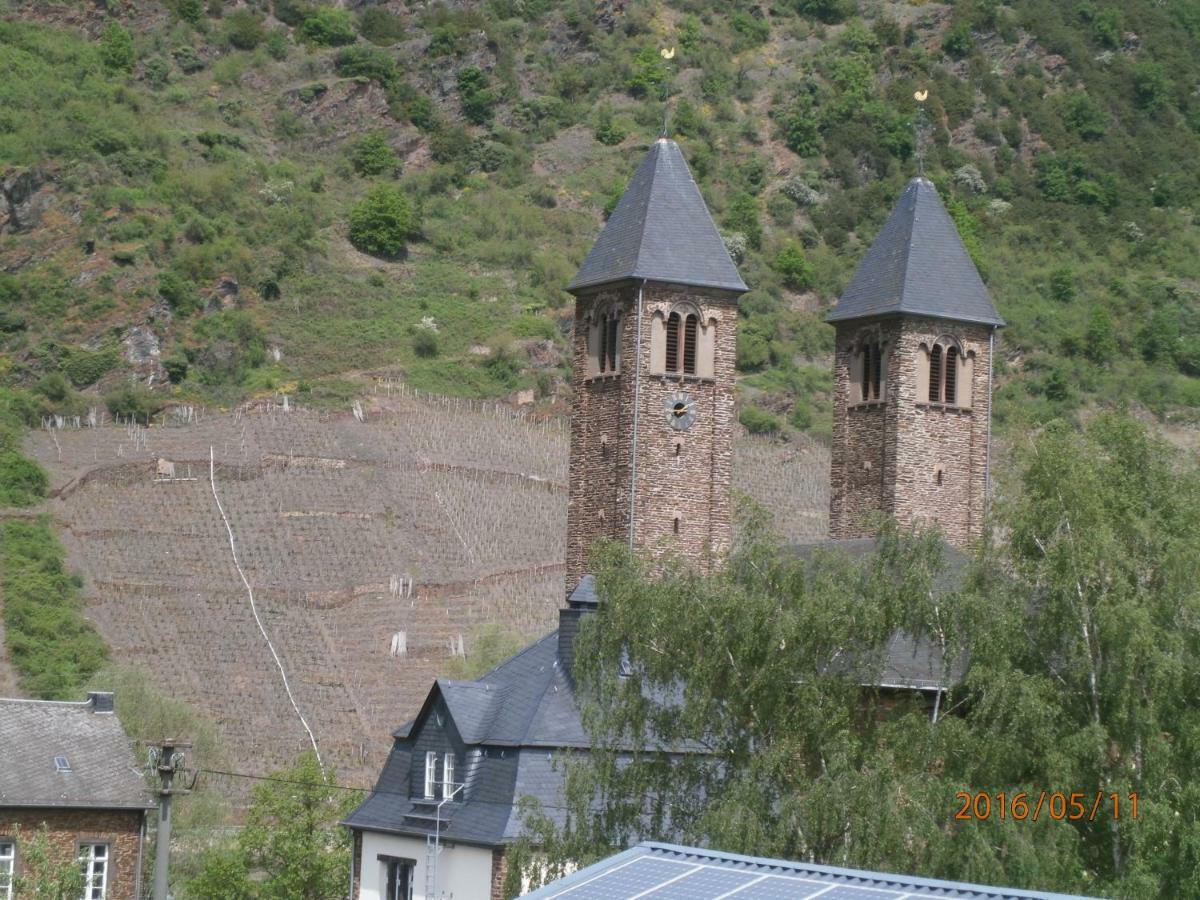 Fewo Moselblick Daire Ernst Dış mekan fotoğraf
